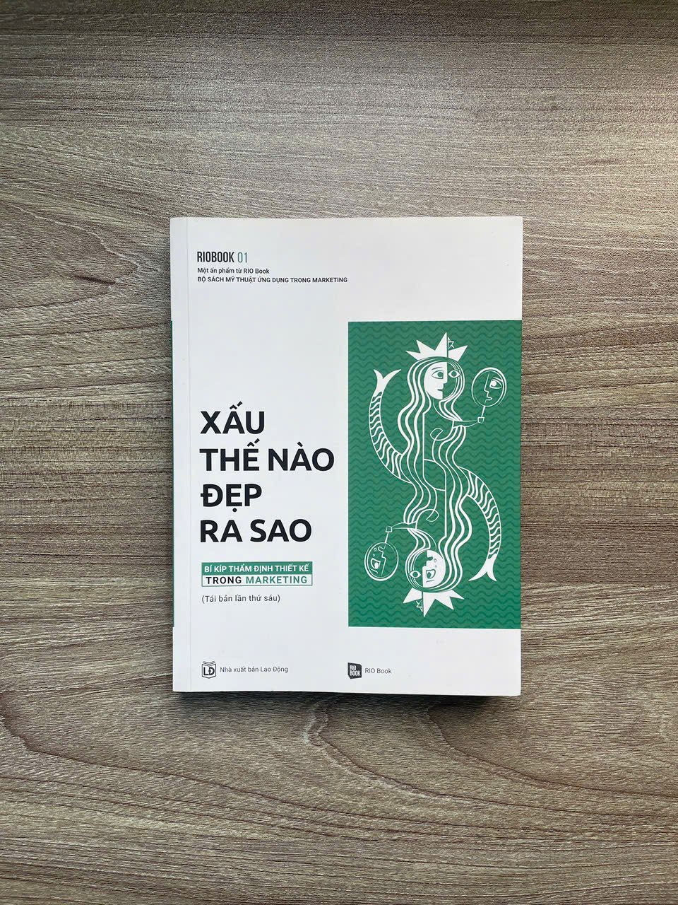 Rio Book No.1 - Xấu Thế Nào, Đẹp Ra Sao